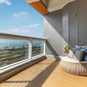 Rooftop Twin Room